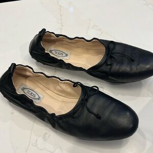 Tod’s ballet flats
